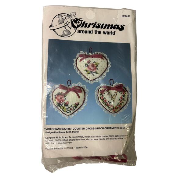 Christmas Around the World Victorian Hearts Counted Cross Stitch Ornaments Kit - Picture 1 of 4